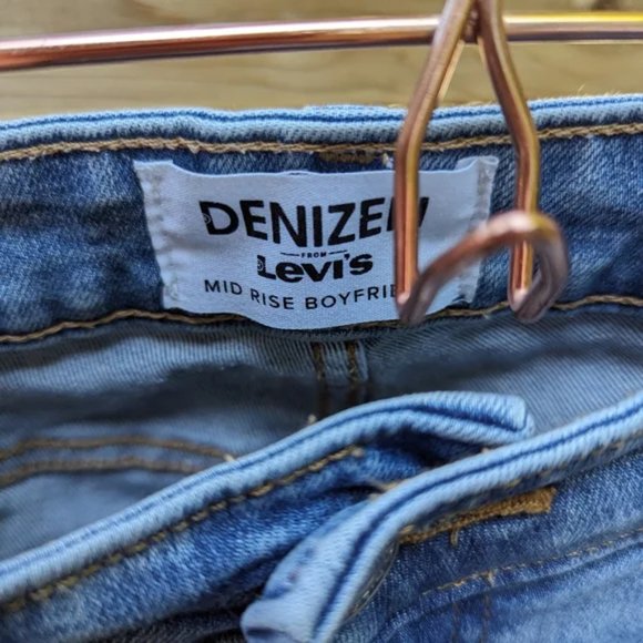 Levis Denizen Mid Rise Boyfriend Jeans 10 - Picture 2 of 7